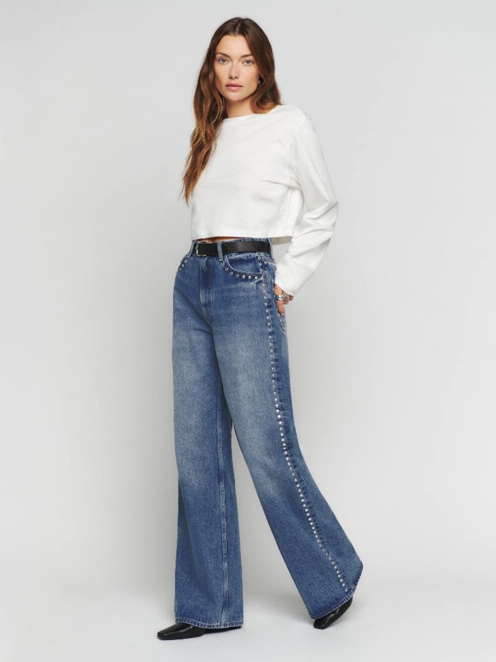Reformation cary high rise slouchy wide leg jeans studded Chesapeake in size 25